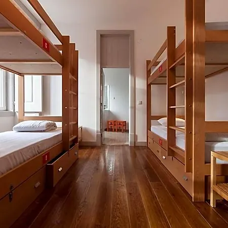 Possible Hostal *