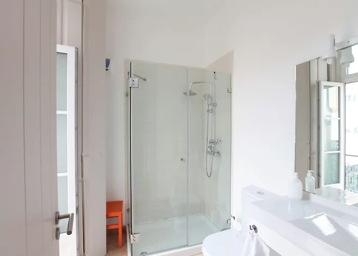 里斯本因波瑟伯尔旅馆 旅馆 *