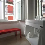 بيت شباب Possible *